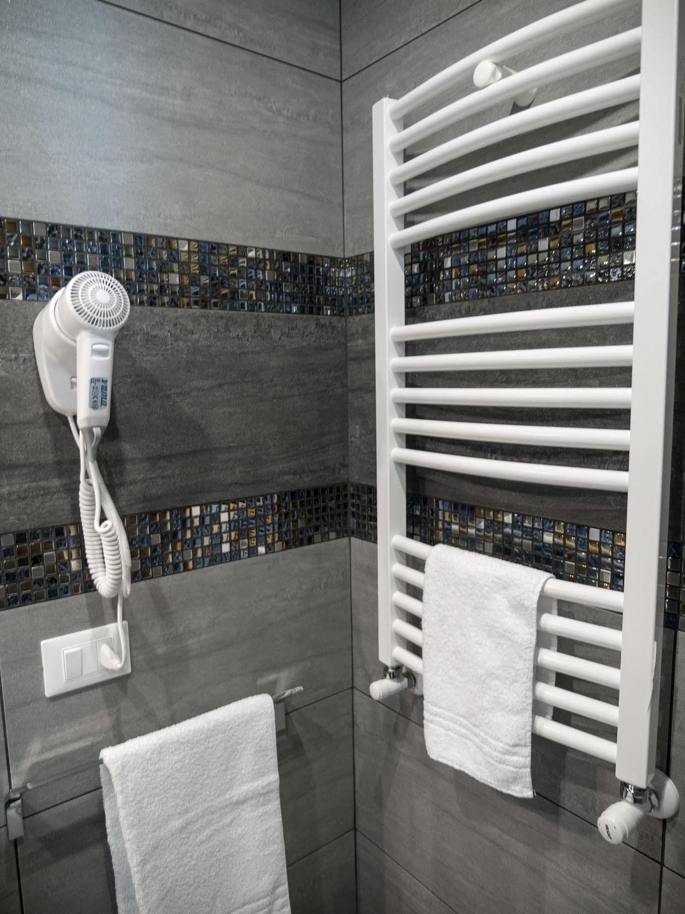 ホテル Bed Milano Linate エクステリア 写真